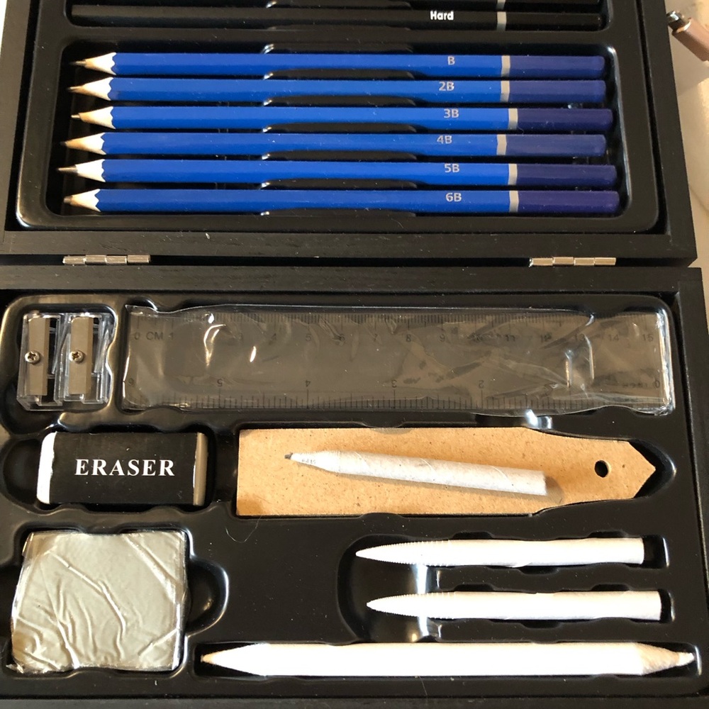 Art Pencil Set with Accessories
